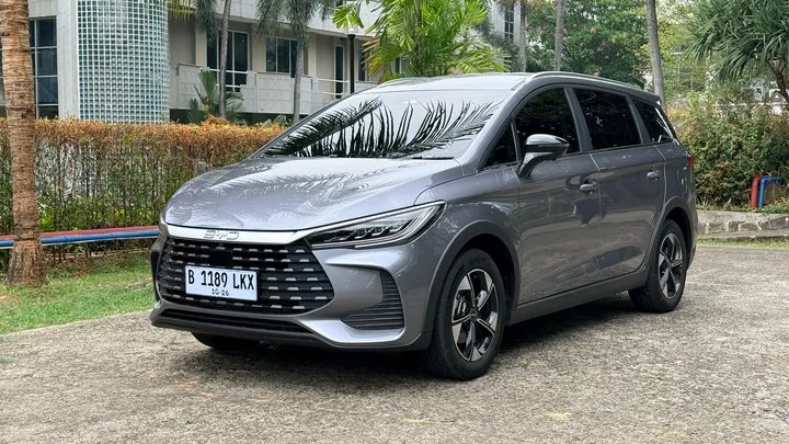 Bukan Cuma Insentif Pajak, Mobil Hybrid Juga Diusulkan Bebas Gage